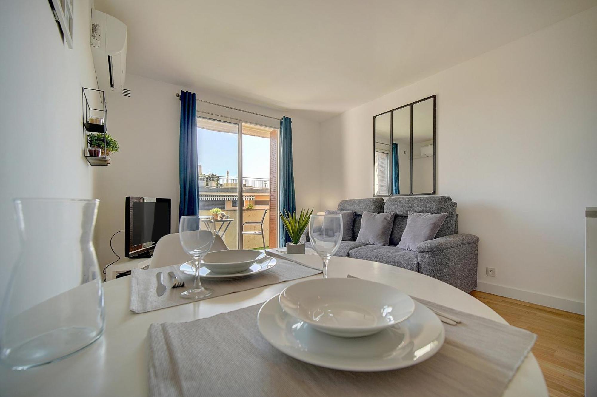Le Palm - 100M Plage - Croisette - Verriere Cote D'Azur Cannes Zewnętrze zdjęcie